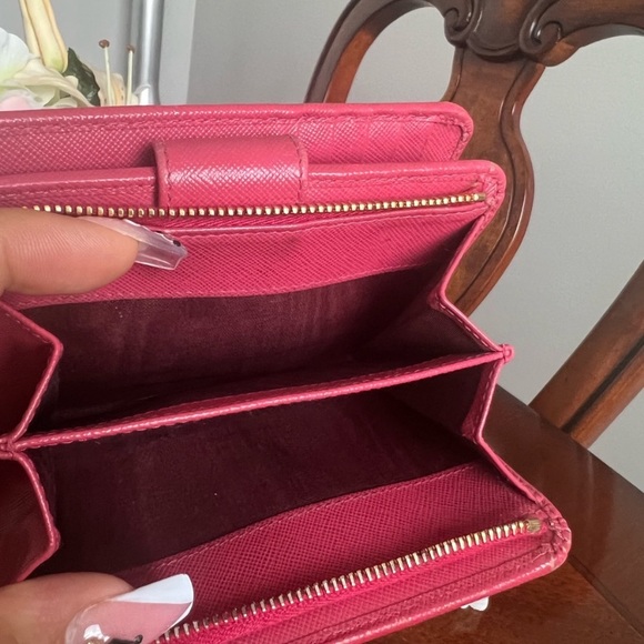 Prada Pink Wallet gold hardware - Picture 8 of 14